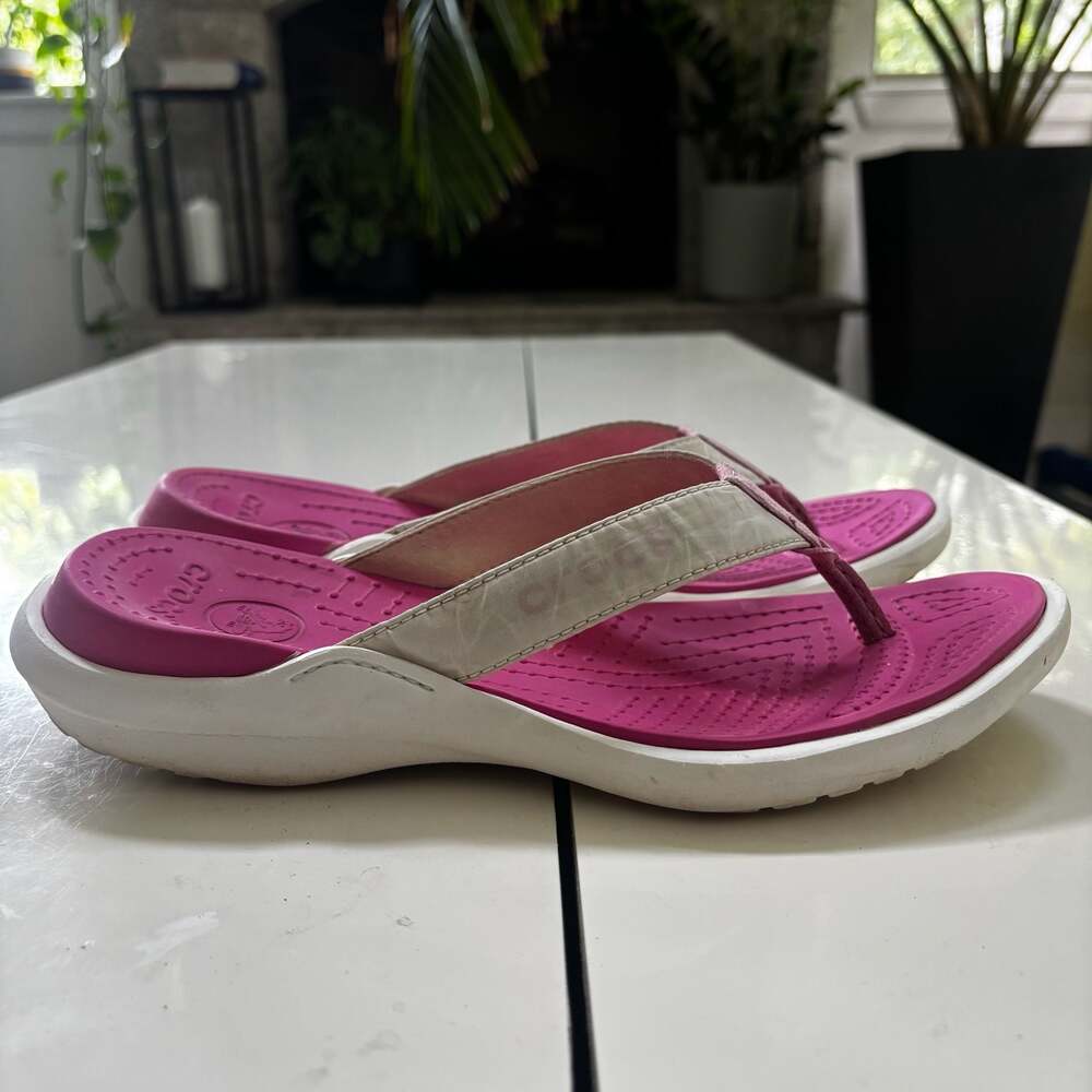 Crocs Women's Capri V Flip Flop Sandals Pink White Size 8